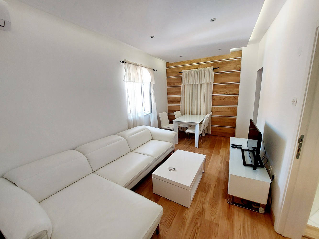 Квартира, 969 м², 420 000$ — FAKTOR